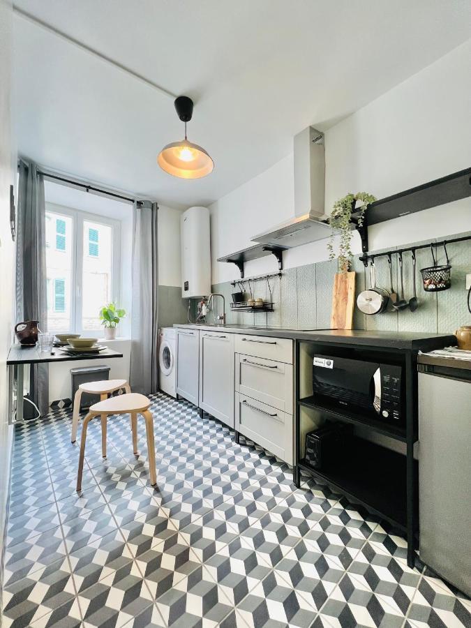 Dnn - Retro 1Br, Center Thiers - Free Wifi And Parking - Near Vichy, Clermont, Lyon Appartement Buitenkant foto